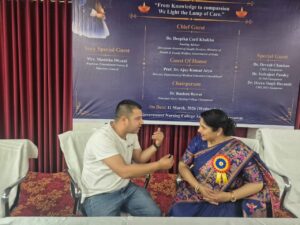 राजकीय नर्सिंग कॉलेज चम्पावत में बीएससी नर्सिंग छात्र-छात्राओं का शपथ ग्रहण समारोह आयोजित।