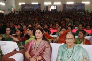 सेवा संकल्प फाउंडेशन द्वारा आयोजित सावन उत्सव में उमड़ी मातृशक्ति, गीता धामी ने पर्यावरण और संस्कृति संरक्षण का दिया संदेश